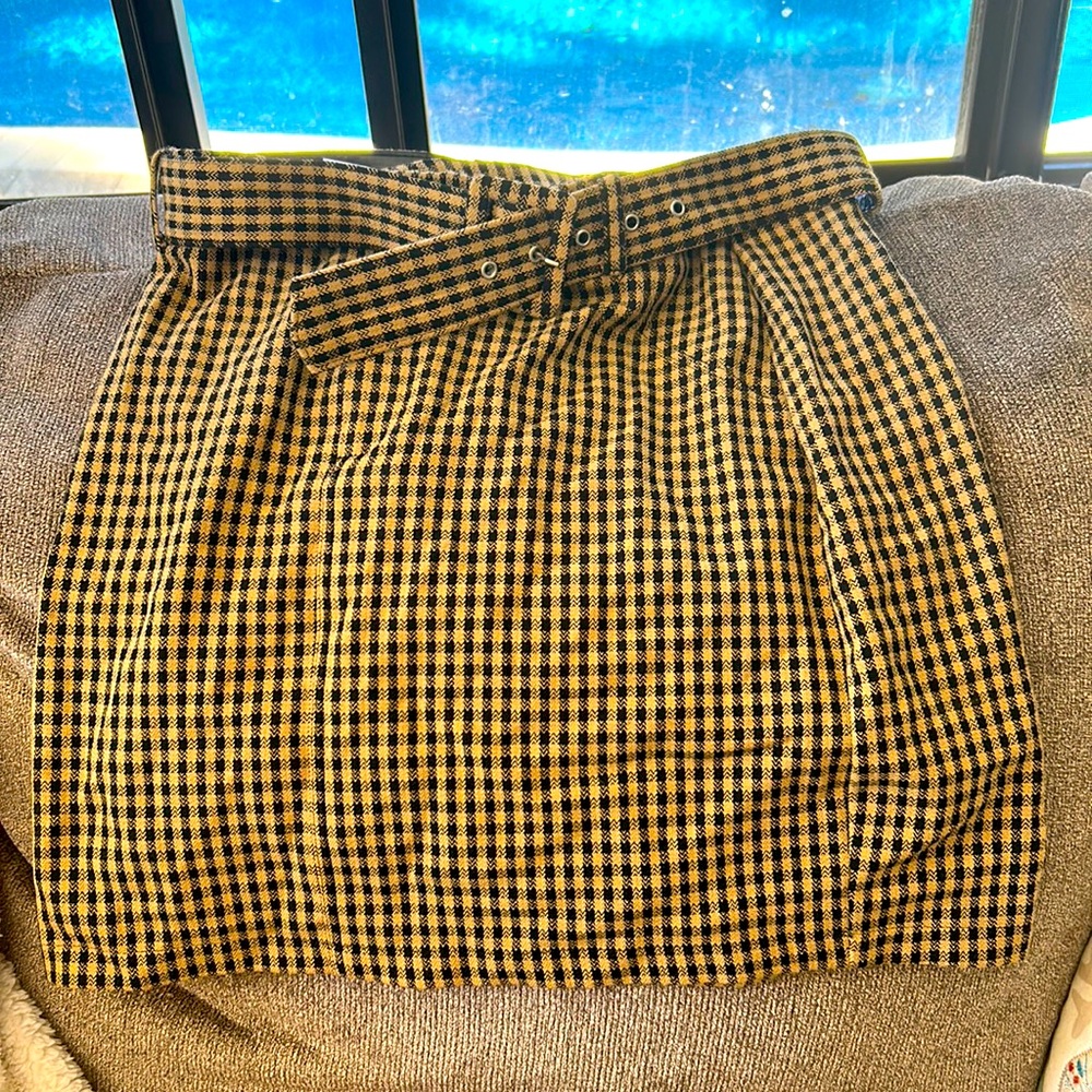 Hollis yet mini skirt
